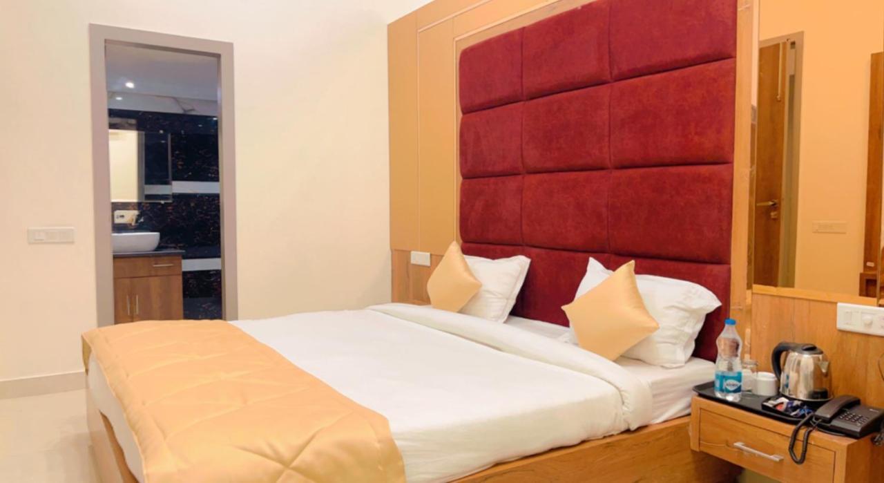 City View With Garden -5 Mins Walk From Golden Temple Amritsar Bagian luar foto