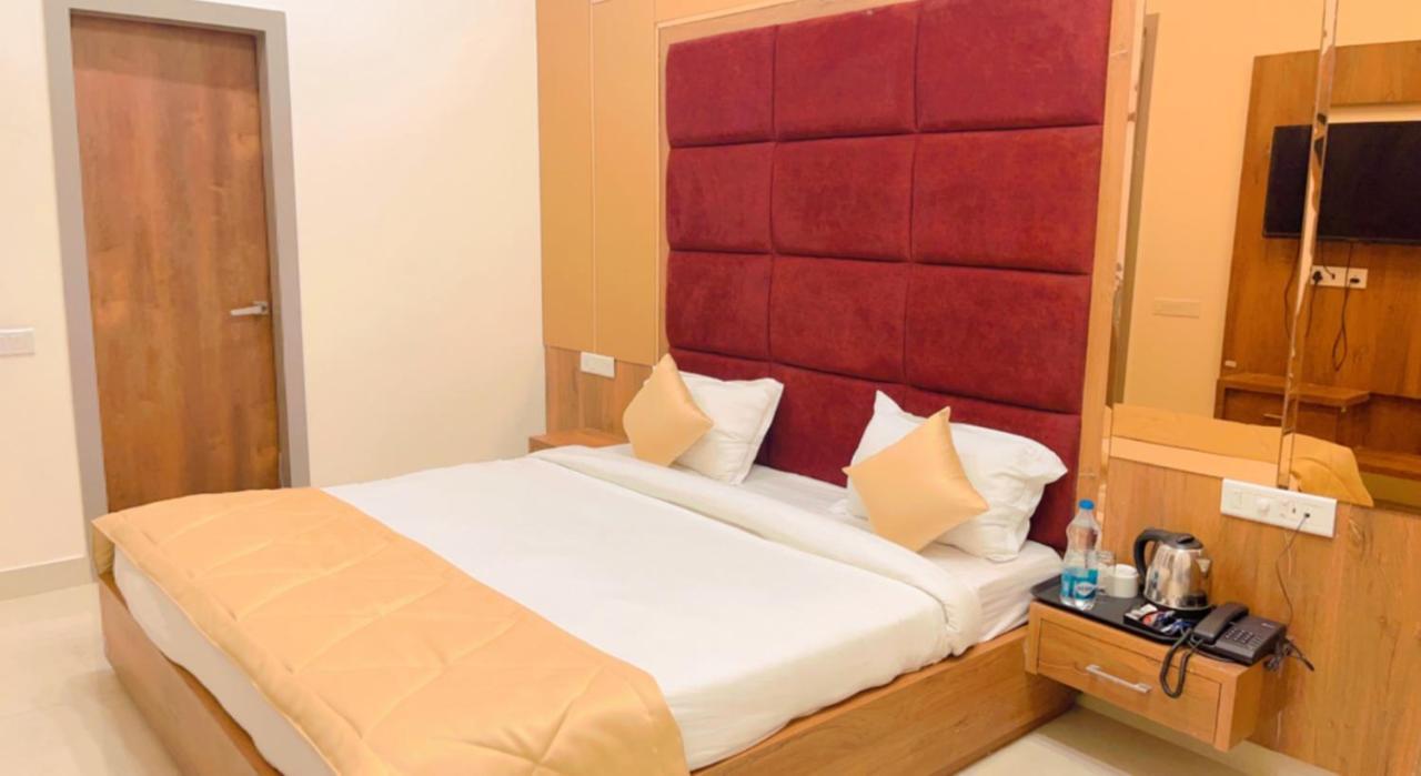 City View With Garden -5 Mins Walk From Golden Temple Amritsar Bagian luar foto